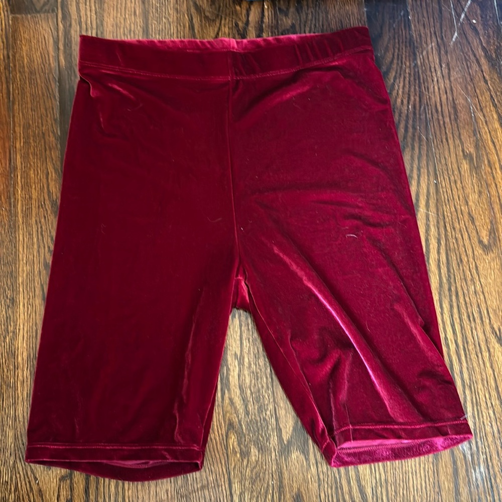 Red Velvet Biker shorts